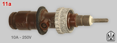 Maehler & Kaege 10A-250V concentric plug