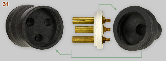 Parts of Spanish 30A 3-pin connector