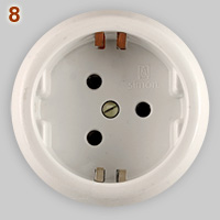 Spanish 20A-380V socket with N- and earth clips