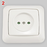CEE 7/1 socket with shutters
