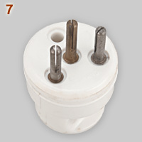 Old French 15A-250V plug
