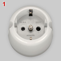 Polarized Schuko socket