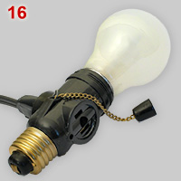 Lamp holder with US flat blade two-pole outlets